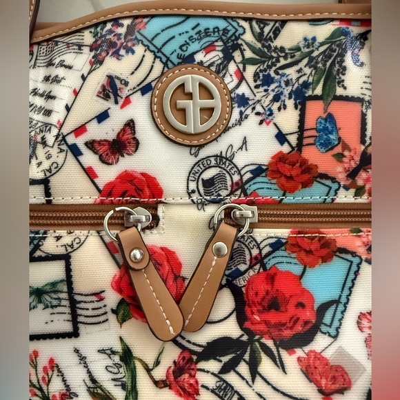 Giani Bernini Postcard Medium Tote Multi Color - NWOT - Picture 3 of 6